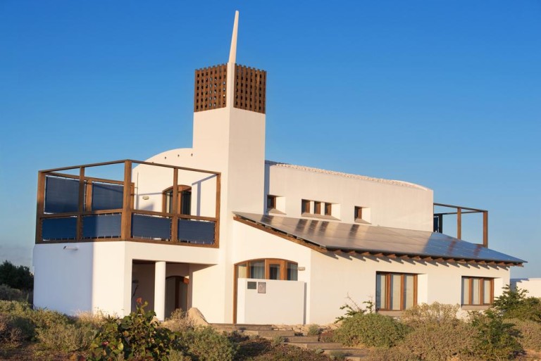 Rénovation de maison, de la pose des fenêtres à l'installation sanitaire